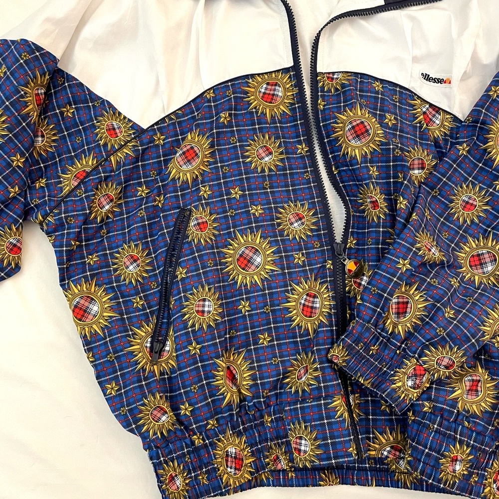 Patterned zip up bomber jacket - Picture 9 of 9